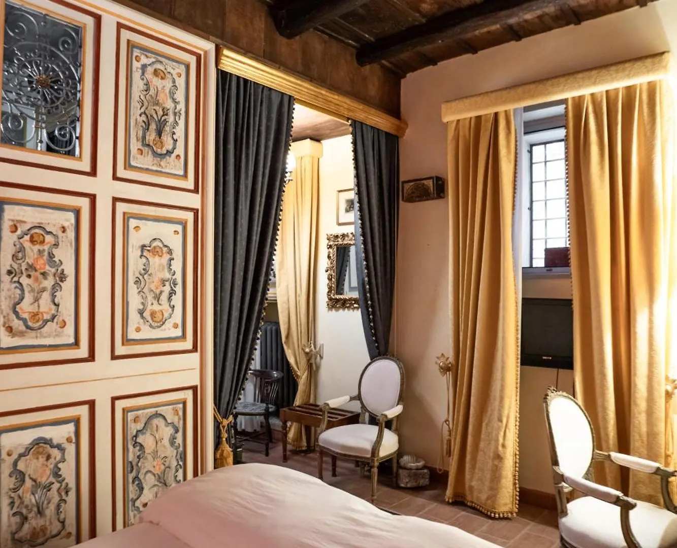 Principe Di Castelnuovo Historical Suites Палермо