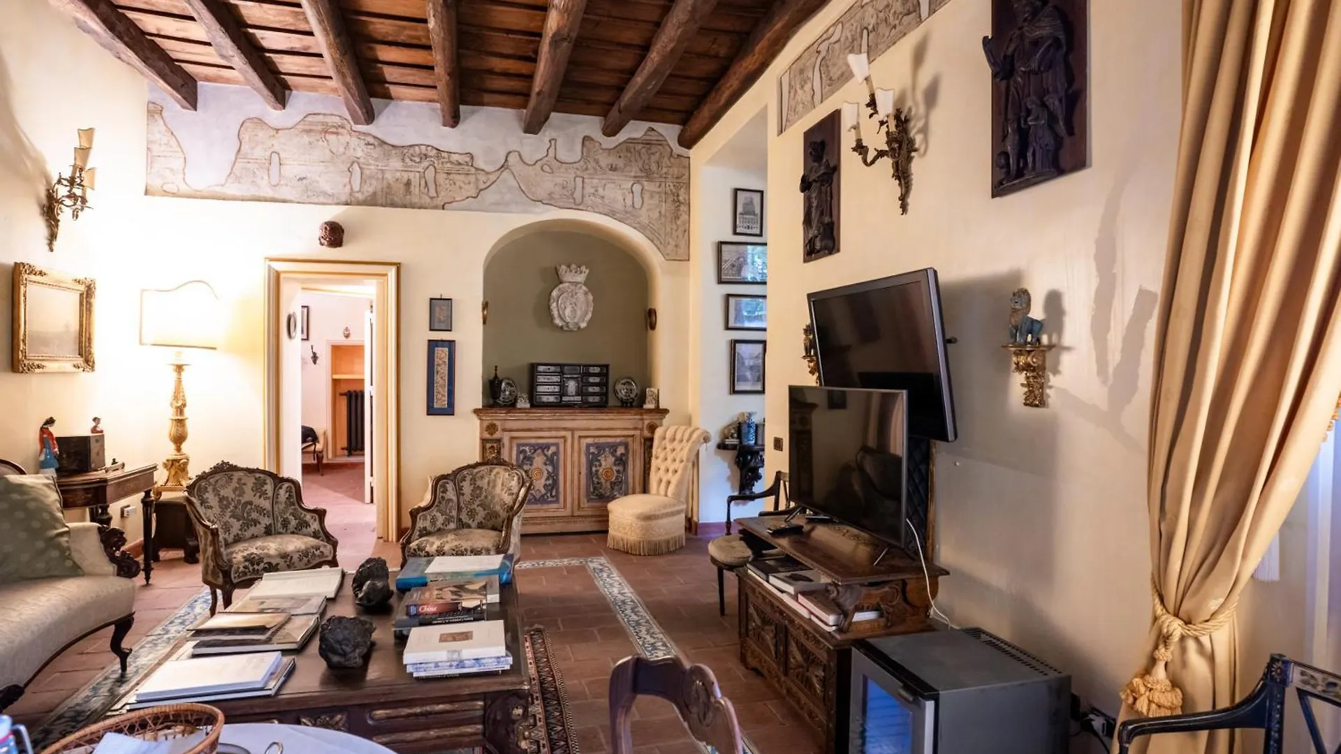 Principe Di Castelnuovo Historical Suites Палермо 0*,
