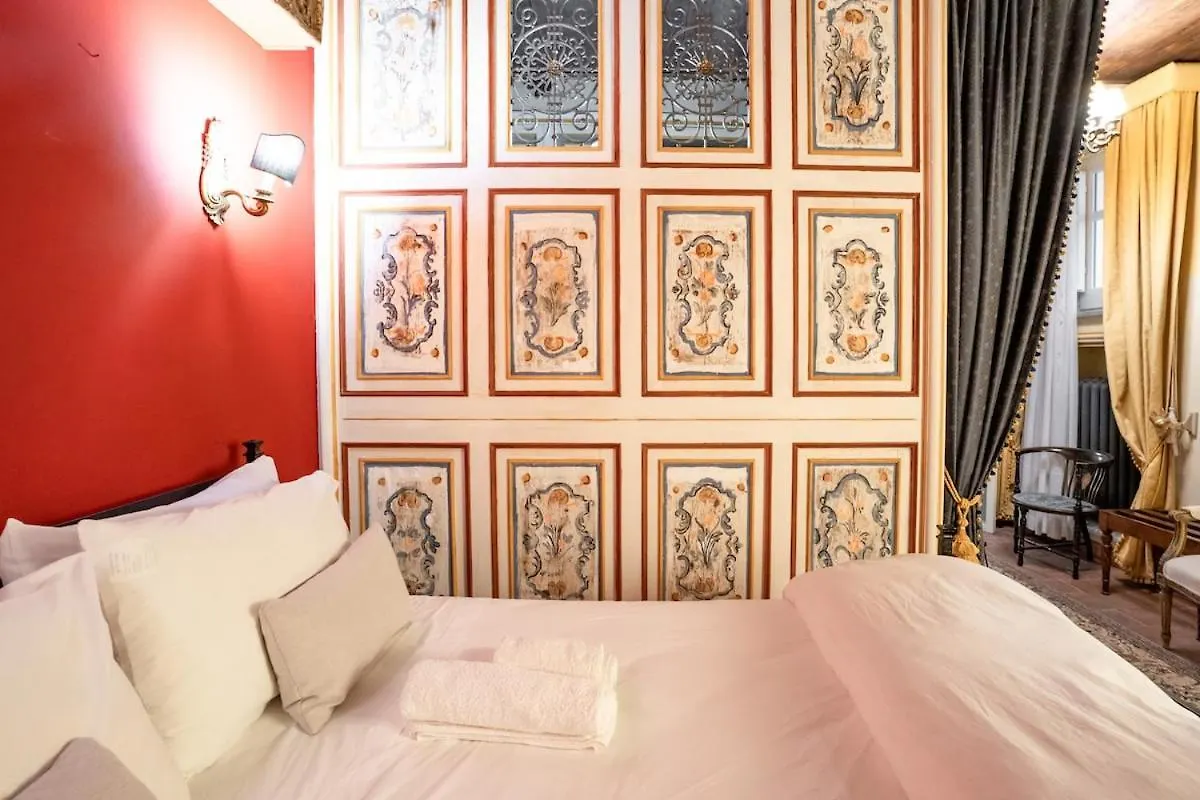 Principe Di Castelnuovo Historical Suites Palermo